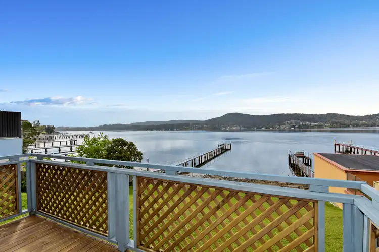 1/19 Caroline Street, East Gosford NSW 2250