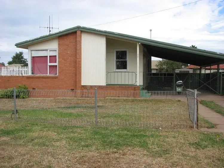 34 Stonham Street, Forbes NSW 2871