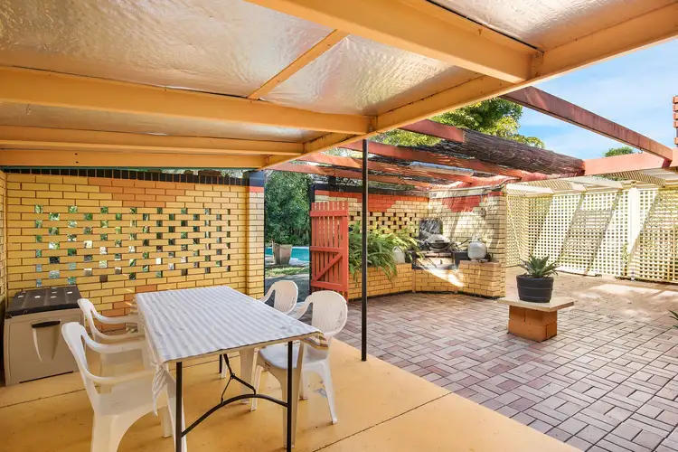 20 Crawford Street, Redcliffe QLD 4020