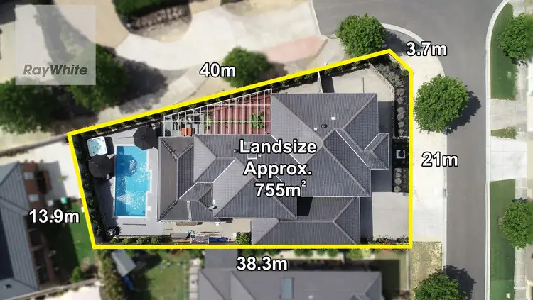 Fifth view of Homely house listing, 7 Peterborough Court (Cambridge Gardens), Attwood VIC 3049
