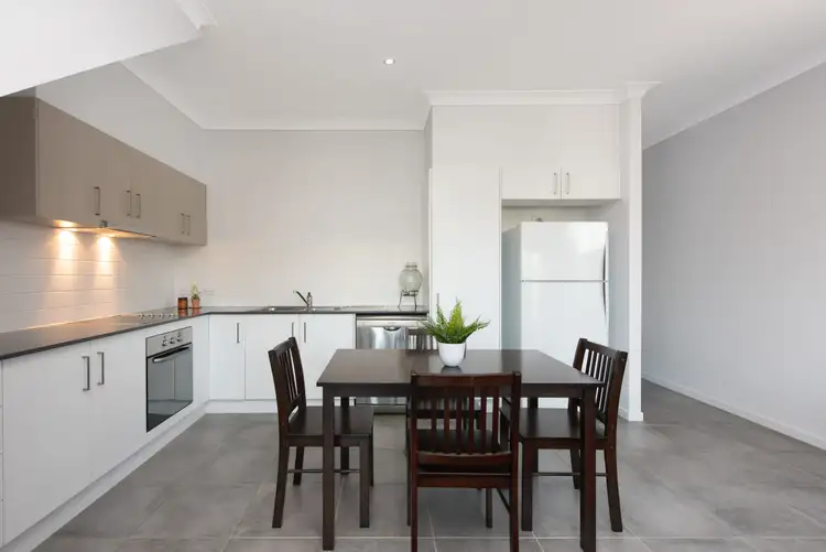 Fourth view of Homely townhouse listing, 2/104 Pembroke Street, Carina QLD 4152