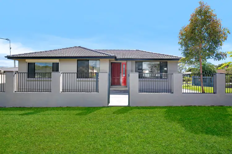 5 Badgery Street, Albion Park NSW 2527