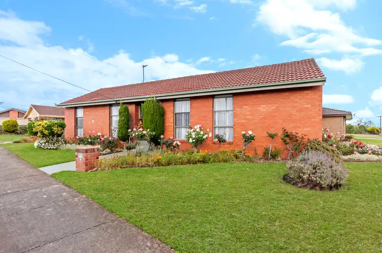 Main view of Homely house listing, 4 Bradley Street, Warrnambool VIC 3280