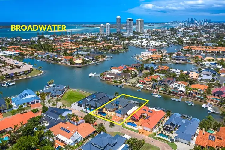 31/131 Morala Avenue, Runaway Bay QLD 4216