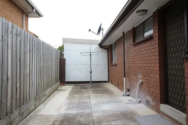 Fifth view of Homely unit listing, 2/6 Murphy Grove, Preston VIC 3072