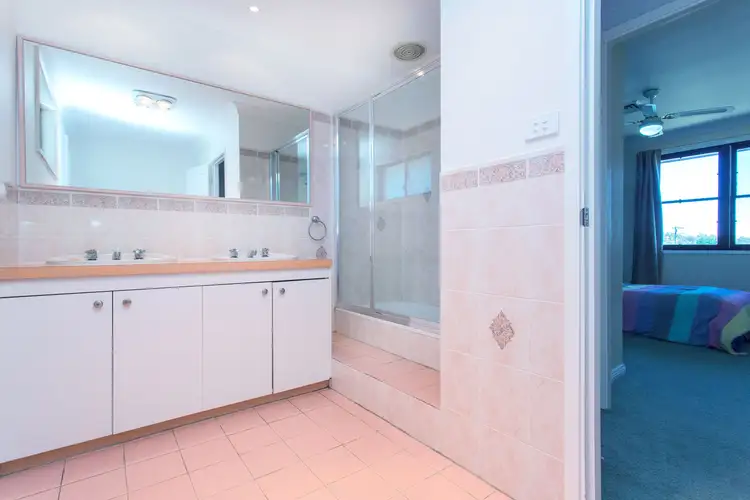 Seventh view of Homely house listing, 2 Taronga Drive, Cowra NSW 2794