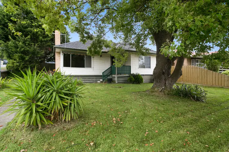 Second view of Homely house listing, 10 Alfred Place, Frankston VIC 3199