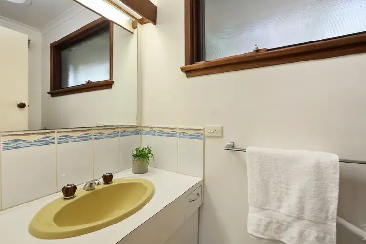 Fifth view of Homely house listing, 2 Mont D'or Parade, Highton VIC 3216