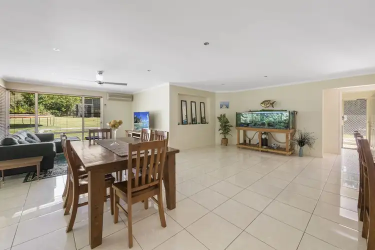 Fifth view of Homely house listing, 1 Lynne Court, Highfields QLD 4352