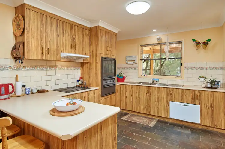 Seventh view of Homely house listing, 18 Learys Lane, Coolamon NSW 2701