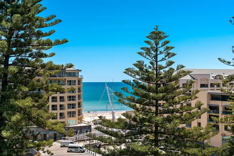 813/27 Colley Terrace, Glenelg SA 5045