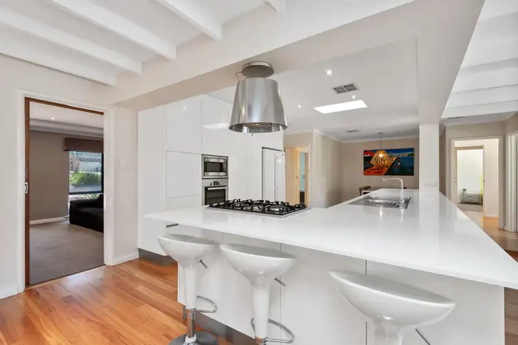 Fifth view of Homely house listing, 18 Templetonia Avenue, Sorrento WA 6020