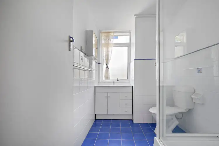 Seventh view of Homely unit listing, 4/15 George Avenue, Broadbeach QLD 4218