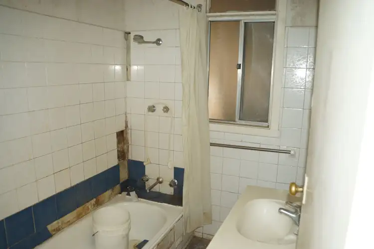 Seventh view of Homely house listing, 32 East Street, Dubbo NSW 2830