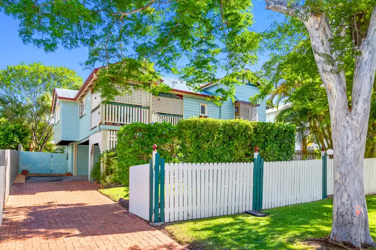 21 Seventh Avenue, Kedron QLD 4031