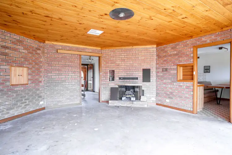 Sixth view of Homely house listing, 18 Loder Way, South Guildford WA 6055