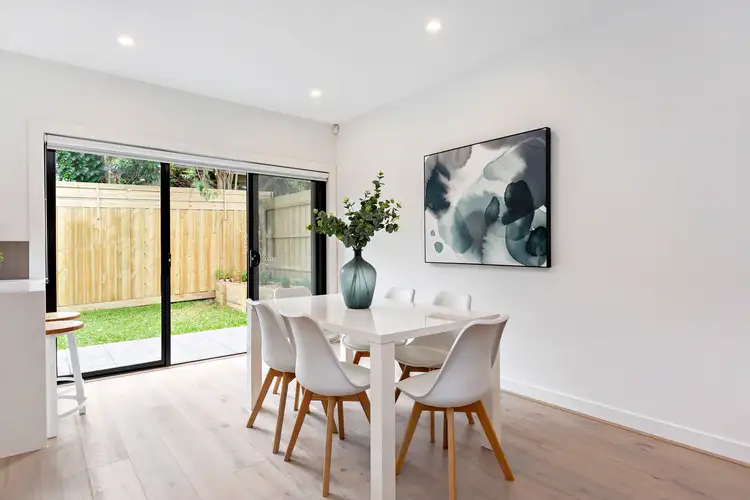 Fourth view of Homely townhouse listing, 2/102 Waverley Road, Chadstone VIC 3148