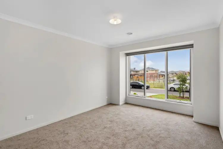 Sixth view of Homely house listing, 20 Wimmera Crescent, Wollert VIC 3750