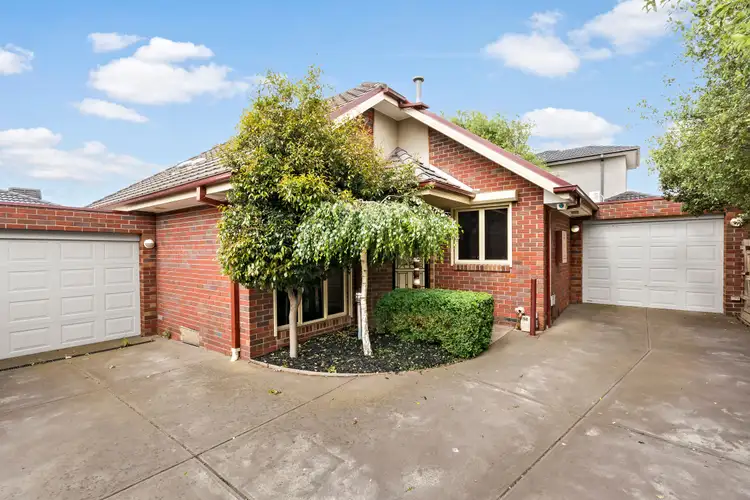 2/18 Leumear Street, Oakleigh East VIC 3166