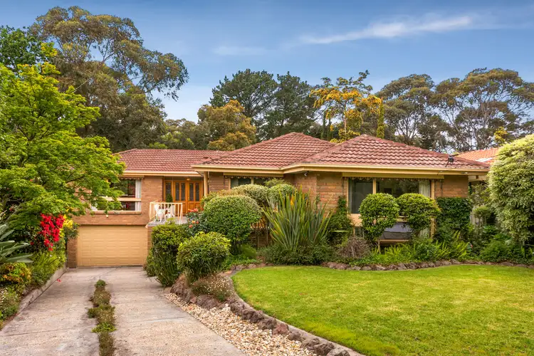 27 Lilian Street, Glen Waverley VIC 3150