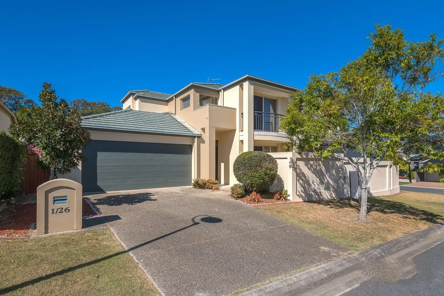 Main view of Homely townhouse listing, 1/26 Riverwood Drive, Ashmore QLD 4214