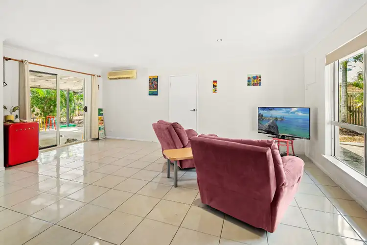 Fourth view of Homely house listing, 4 Wahoo Court, Jubilee Pocket QLD 4802