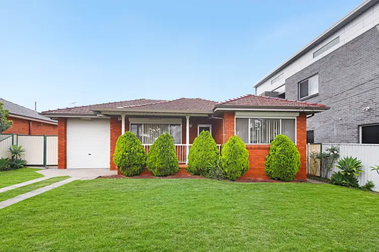 19 Robertson Road, Chester Hill NSW 2162