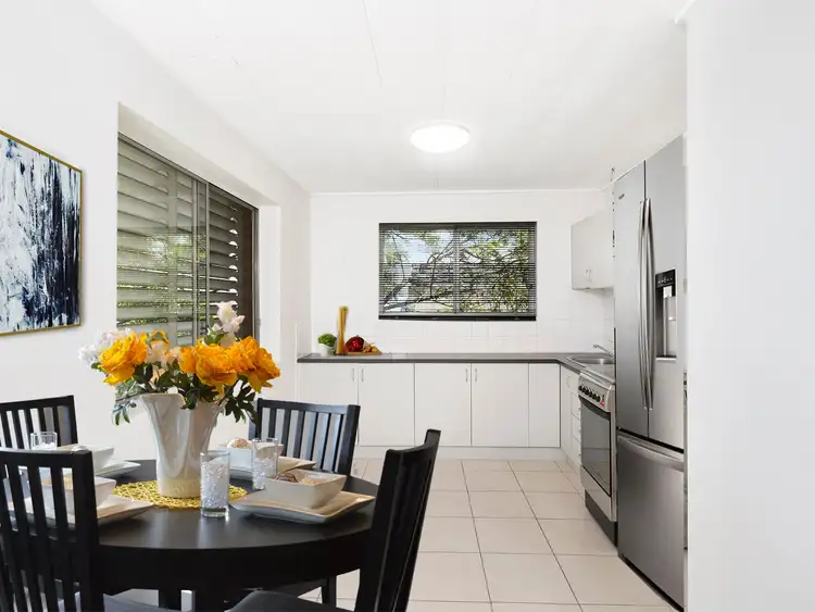Third view of Homely unit listing, 2/58 Crest Street, Mount Gravatt East QLD 4122