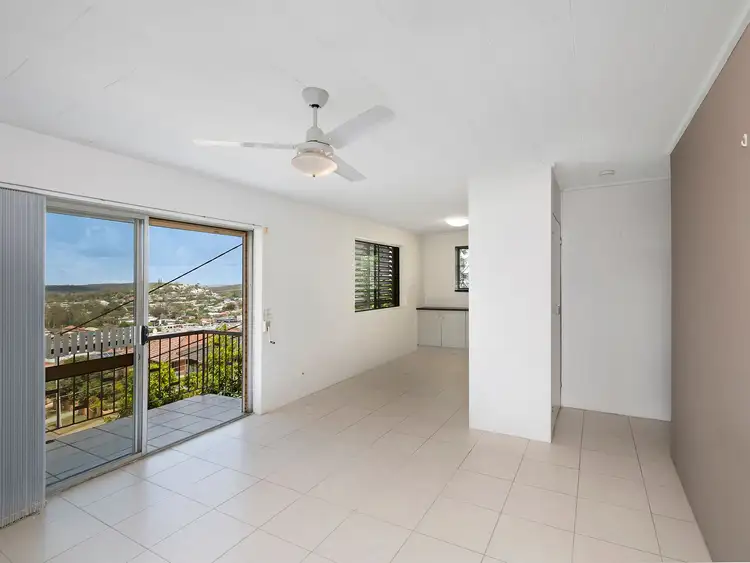 Sixth view of Homely unit listing, 2/58 Crest Street, Mount Gravatt East QLD 4122