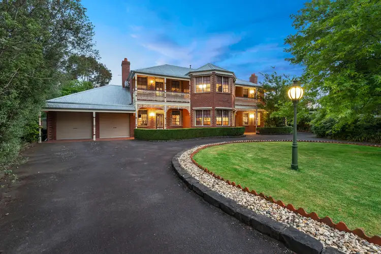 6 Lauren Court, Frankston South VIC 3199
