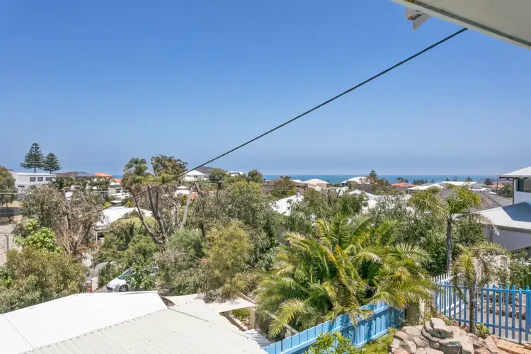 Fourth view of Homely house listing, 17 Frobisher Avenue, Sorrento WA 6020