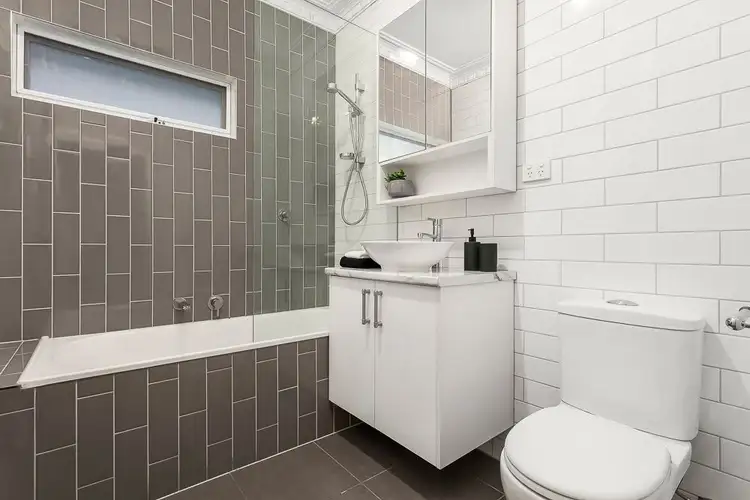 Fourth view of Homely unit listing, 1/125 St Vigeons Road, Reservoir VIC 3073