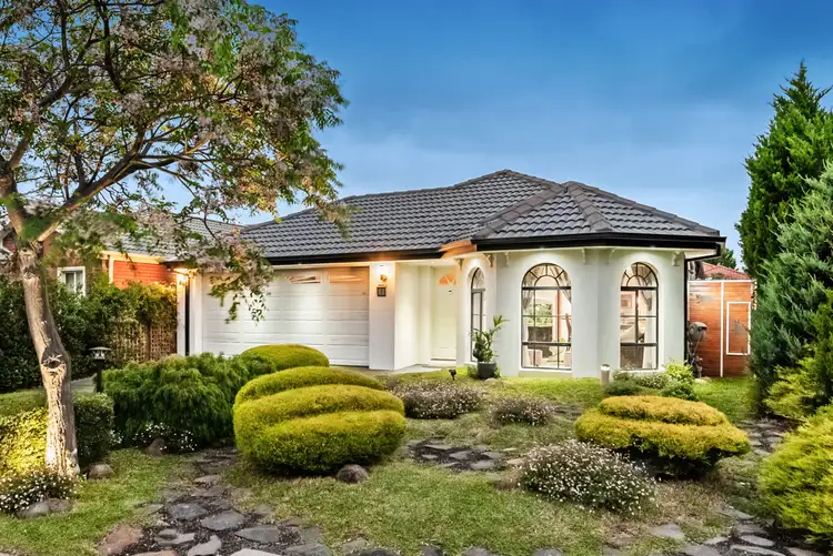 7 Long Island Circuit, Craigieburn VIC 3064
