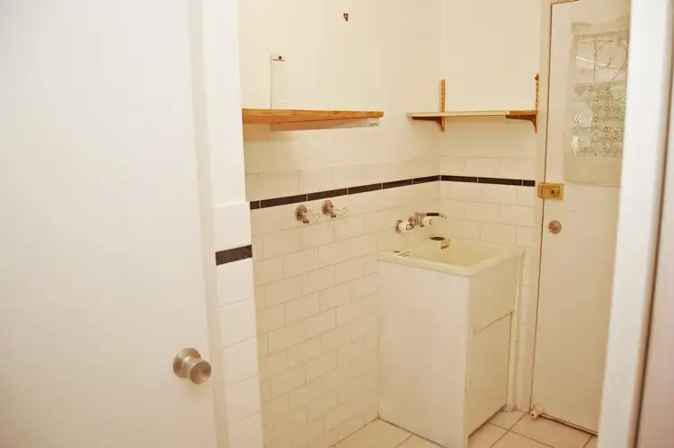 Sixth view of Homely house listing, 8 Clonmel Street, Regents Park QLD 4118