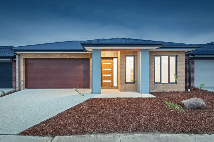 18 Greaves Crescent, Kalkallo VIC 3064