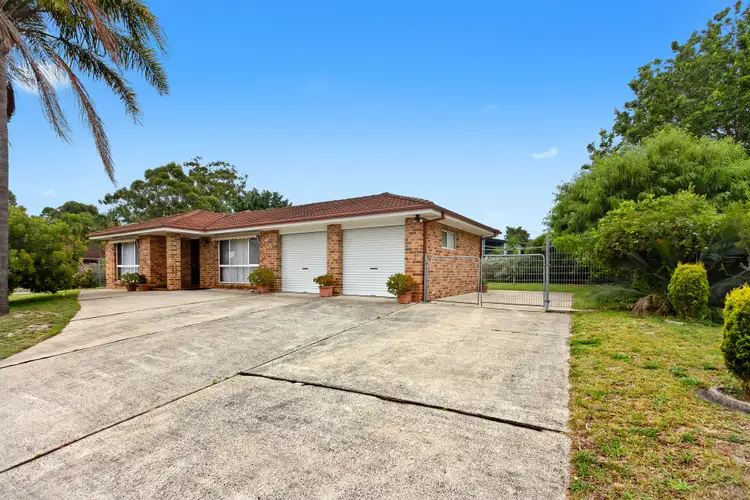 47 Train Street, Broulee NSW 2537