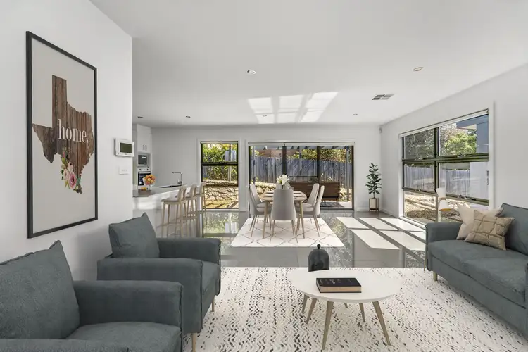 1/121 Eggleston Crescent, Chifley ACT 2606