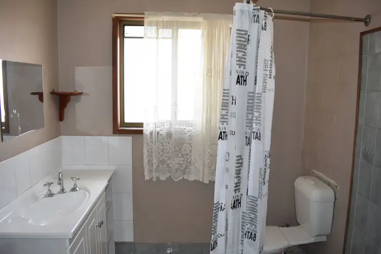 Sixth view of Homely house listing, 4/21 Chatswood Road (Efymia Court), Daisy Hill QLD 4127