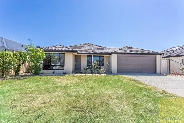 Main view of Homely house listing, 8 Starlight Pass, Seville Grove WA 6112