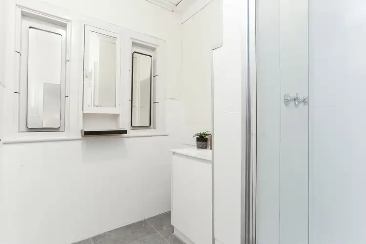 Fifth view of Homely house listing, 102 Beatty Avenue, Glenroy VIC 3046