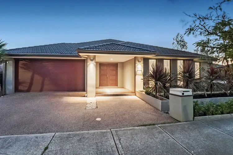 Main view of Homely house listing, 39 Brickwood Circuit, Craigieburn VIC 3064