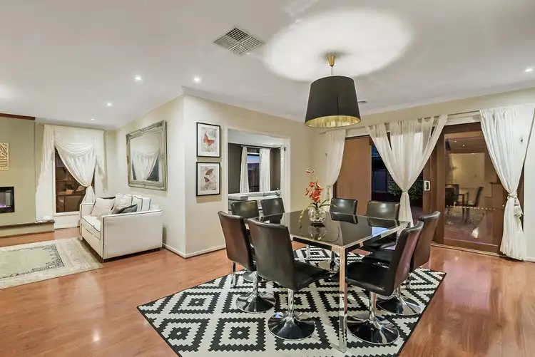 Sixth view of Homely house listing, 39 Brickwood Circuit, Craigieburn VIC 3064