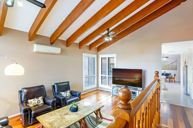 Third view of Homely house listing, 5 Burgan Place, Meadow Heights VIC 3048