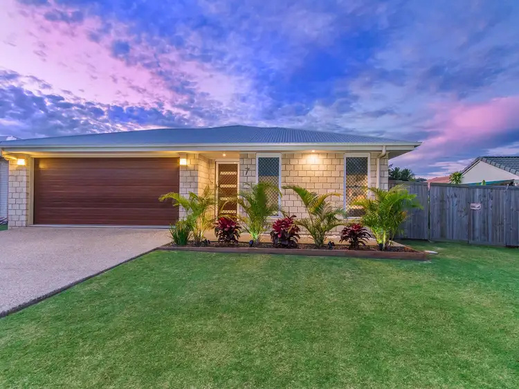 Second view of Homely house listing, 7 Roseapple Circuit, Oxenford QLD 4210