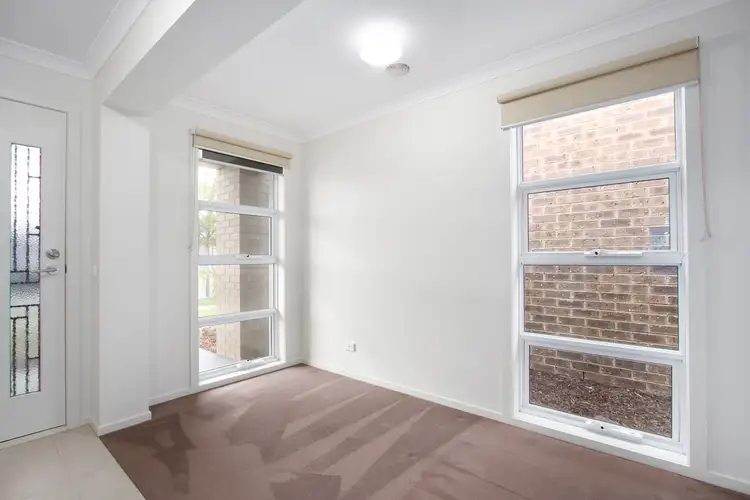 Second view of Homely house listing, 4 Glenvista Road, Pakenham VIC 3810