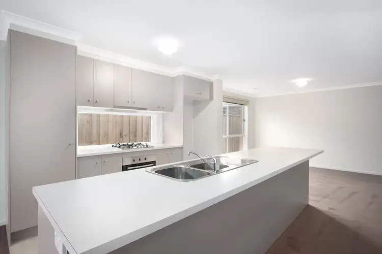 Third view of Homely house listing, 4 Glenvista Road, Pakenham VIC 3810