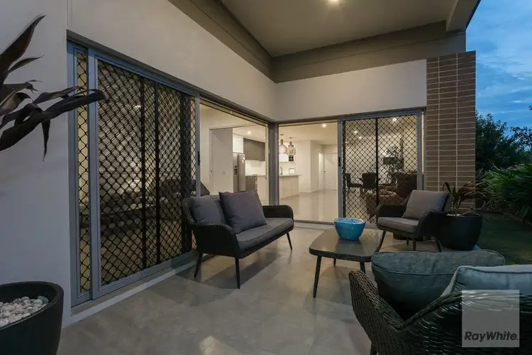 Sixth view of Homely house listing, 2 Mapleton Crescent, Capalaba QLD 4157