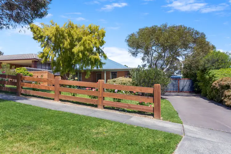 6 Harper Street, Drouin VIC 3818