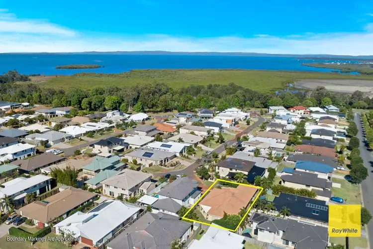 24 Macleay Place, Thornlands QLD 4164
