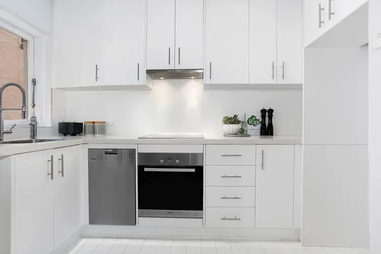 Fifth view of Homely apartment listing, 8/144 Warners Avenue, Bondi Beach NSW 2026